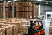 Pallet Gỗ HẢI NAM PHÁT – Giải Pháp Đóng Gói Và Vận Chuyển Hiệu Quả