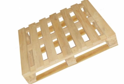 Pallet gỗ ép dùng cho container